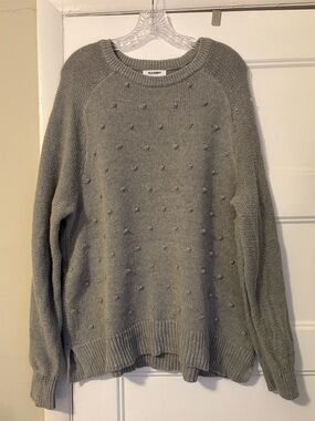 Old Navy Light Gray Pom-Pom Knit Crewneck Sweater
